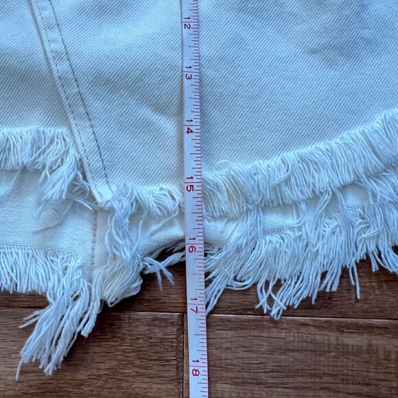 Free People Skirt Size 24 White Bailey Denim Mini Raw Frayed Hem - Picture 5 of 9